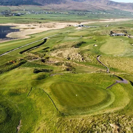 Beachcomber's Paradise Lodge Castlegregory